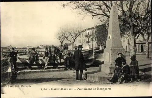 Ak Saint Raphaël Var, Monument de Bonaparte