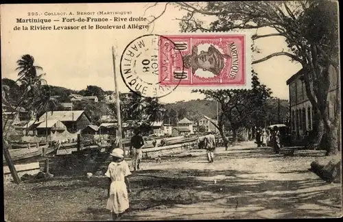 Ak Fort de France Martinique, Rive droite de la Riviere Levassor et le Boulevard Allegre