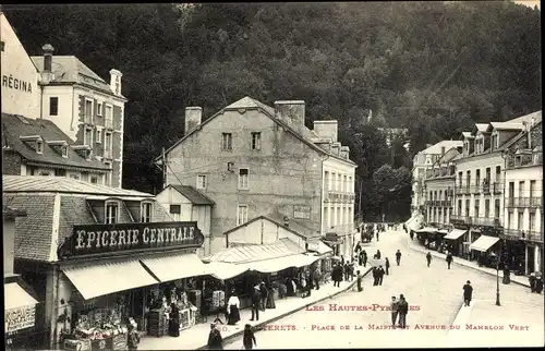 Ak Cauterets Hautes Pyrénées, Place de la Mairie, Avenue du Mamblon Vert, Epicerie Centrale