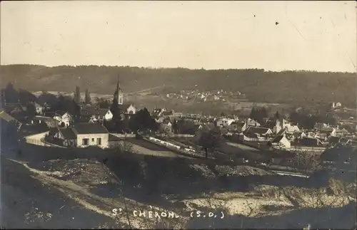 Foto Ak Saint Chéron Essonne, Gesamtansicht