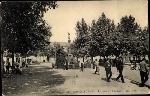 Ak Souk Ahras Algerien, La Place Thagaste, Denkmal