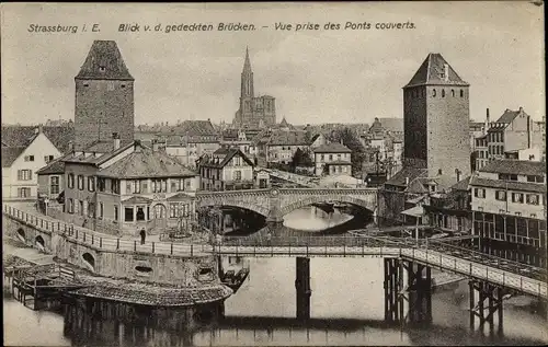 Ak Strasbourg Straßburg Elsass Bas Rhin, Blick v.d. gedeckten Brücken, Kirche
