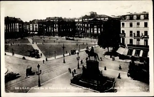 Ak Lille Nord, Place de la Republique, Reiterstandbild