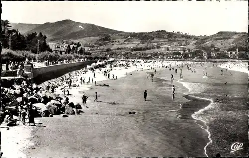 Ak Hendaye Pyrénées-Atlantiques, La Plage, dans le fond, l'Espagne, Strand