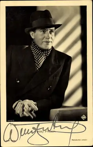 Ak Schauspieler Willy Fritsch, Portrait