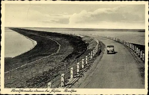 Ak Husum in Nordfriesland, Straßenpartie, Automobil, Damm