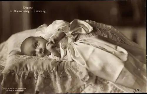 Ak Erbprinz Ernst August von Braunschweig und Lüneburg, Kinderportrait