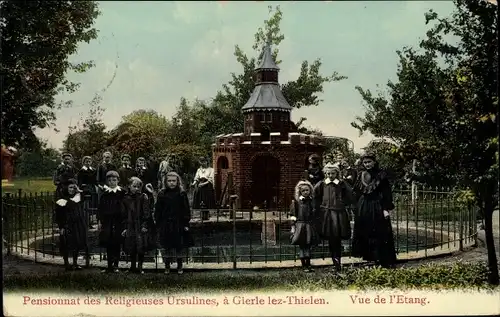 Ak Gierle Flandern Antwerpen, Pensionnat des Religieuses ursulines, Vue de l'Etang, Gruppenbild