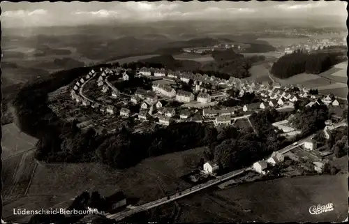 Ak Bierbaum Lüdenscheid im Märkischen Kreis, Panorama, Fliegeraufnahme