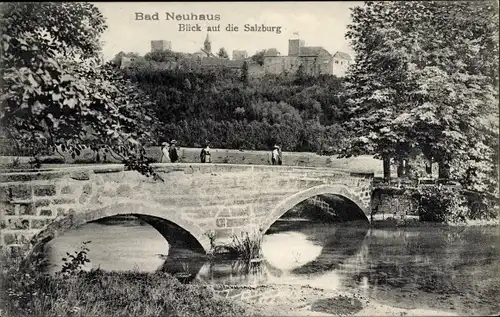 Ak Bad Neuhaus Bad Neustadt an der Saale Unterfranken, Blick auf die Salzburg, Brücke