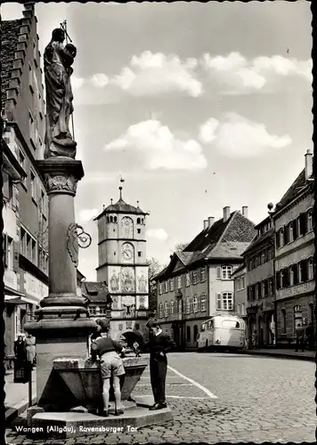 Ak Wangen im Allgäu, Ravensburger Tor Brunnen, Denkmal