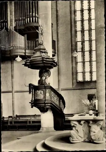 Ak Heidelberg am Neckar. Altar, Kanzel u. Orgel der Heiliggeistkirche
