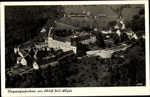 Ak Leutkirch im Allgäu Baden Württemberg, Schloss Zeil, Flugzeugaufnahme
