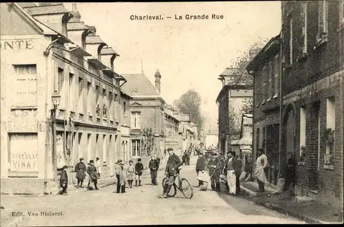 Ak Charleval Eure, La Grande Rue