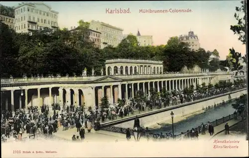 Ak Karlovy Vary Karlsbad Stadt, Mühlbrunnen Kolonnade, Kurgäste