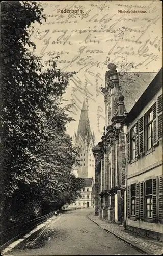 Ak Paderborn in Nordrhein Westfalen, Michaelstraße mit Blick zur Kirche