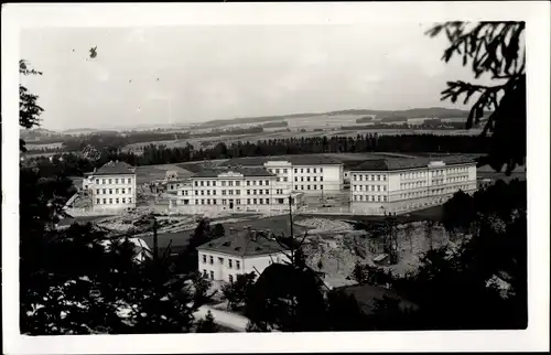 Ak Žamberk Senftenberg in Böhmen Reg. Pardubice, Orlické kasárny, Kaserne