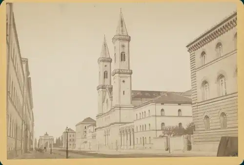 Foto München Bayern, Ludwigskirche