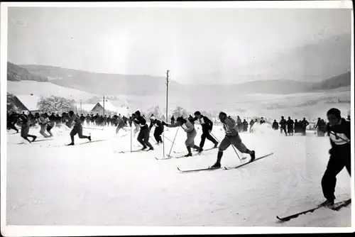 Foto Wintersport, Skilangläufer beim Start