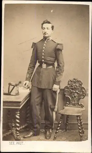CdV Standportrait, Französischer Soldat, Dritte Republik, Uniform