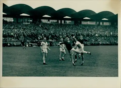 Foto Hannover in Niedersachsen, Handball, BRD gegen DDR, 28.4.1957, DHB