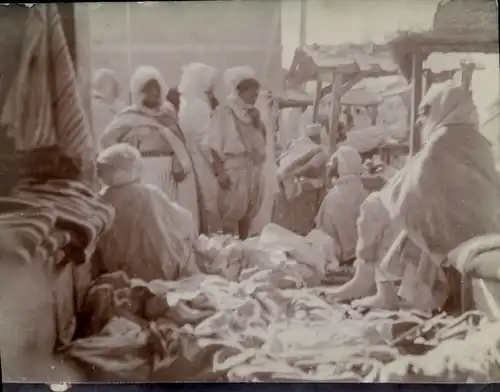 Foto um 1900, Algerien? Markt, arabische Händler