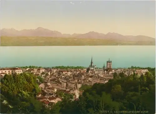 Foto Lausanne Kt. Waadt Schweiz, Blick auf den Ort, Alpen