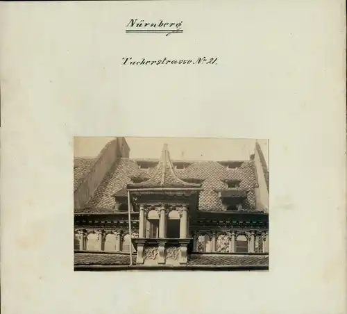 Foto Nürnberg, Tucherstraße Nr. 21, Fassadendetail, Dach, Erker