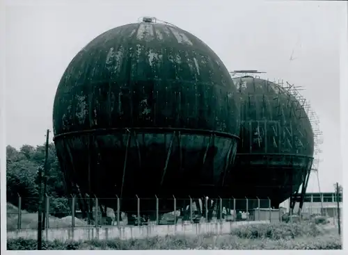 Foto Mülheim Köln Nordrhein Westfalen, Gastanks, Kugelbehälter