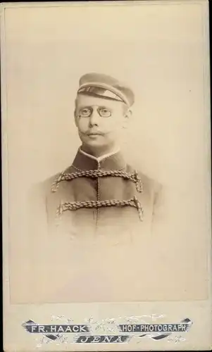 CdV Student mit Zwicker, Pauling, Portrait, Jena, 1898