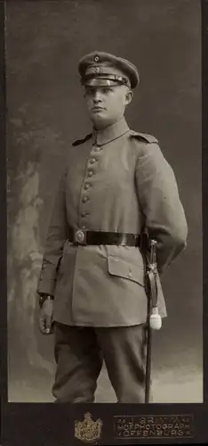 CdV Deutscher Soldat in Uniform, Portrait