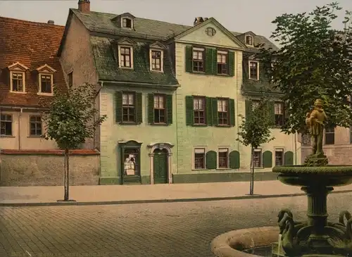 Foto Weimar in Thüringen, Schillerhaus, Brunnen