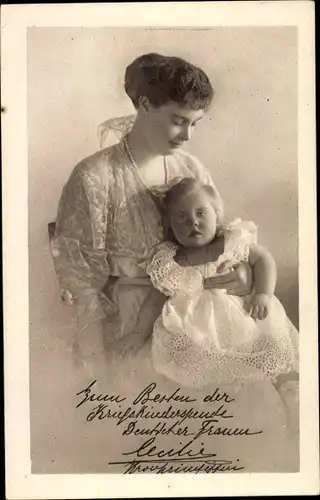 Ak Kronprinzessin Cecilie von Preußen, Portrait mit Prinzessin Alexandrine