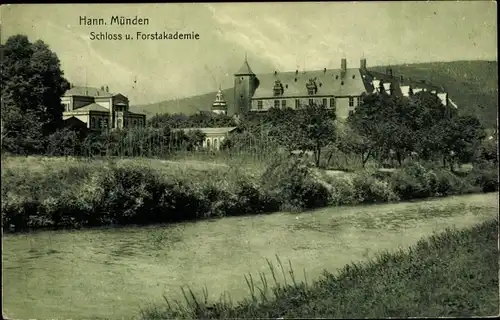 Ak Hann. Münden in Niedersachsen, Schloss u. Forstakademie, Fluss