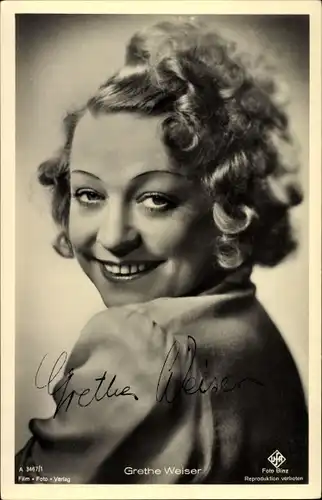 Ak Schauspielerin Grethe Weiser, Portrait