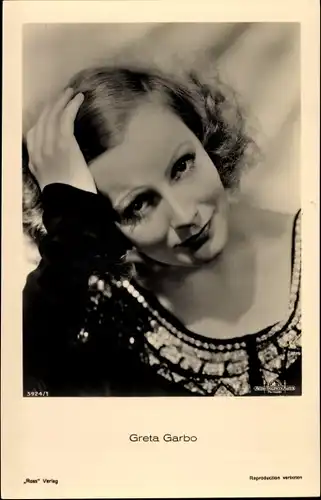 Ak Schauspielerin Greta Garbo, Portrait, MGM, Ross