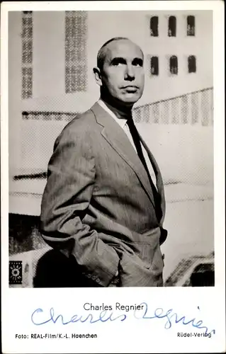 Ak Schauspieler Charles Regnier, Portrait, Autogramm, Anzug