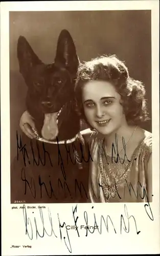 Ak Schauspielerin Cilly Feindt, Portrait, Autogramm, Schäferhund