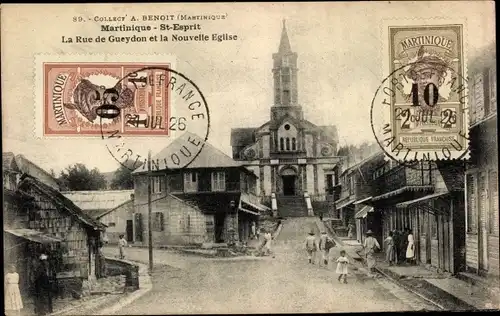 Ak St. Esprit Martinique, La Rue de Gueydon et la Nouvelle Église