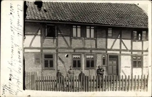 Foto Ak Liedingen Vechelde in Niedersachsen, Partie am Fachwerkhaus