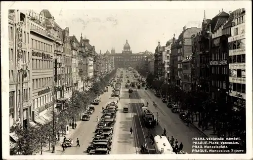 Ak Prag, Blick auf den Wenzelsplatz, Autos, Straßenbahn