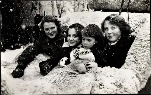 Ak Grindelwald Kanton Bern, Prinzessinnen der Niederlande, Beatrix, Irene, Margriet, Christina