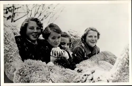 Ak Grindelwald Kanton Bern, Prinzessinnen der Niederlande, Beatrix, Irene, Margriet, Christina