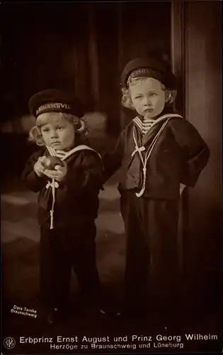 Ak Erbprinz Ernst August zu Braunschweig und Lüneburg, Prinz Georg Wilhelm, Matrosenhemden