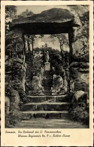 Ak Demmin in Vorpommern, Denkmal des II. Pommerschen Ulanen-Regiment Nr. 9 von Richter-Elsner