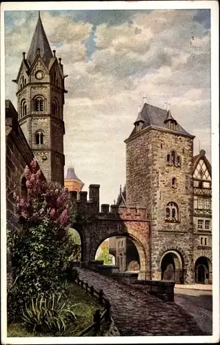 Künstler Ak Lindegreen, K., Lutherstadt Eisenach in Thüringen, Nicolai Tor, Kirchturm