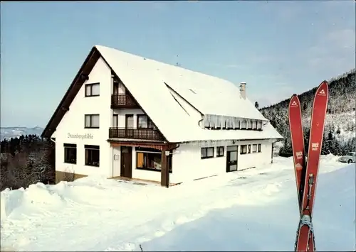 Ak Löcherberg Oppenau im Schwarzwald, Berggasthaus Braunbergstüble, Außenansicht, Schnee