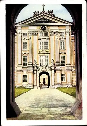 Ak Melk Niederösterreich, Stift, Durchgang in den Prälatenhof