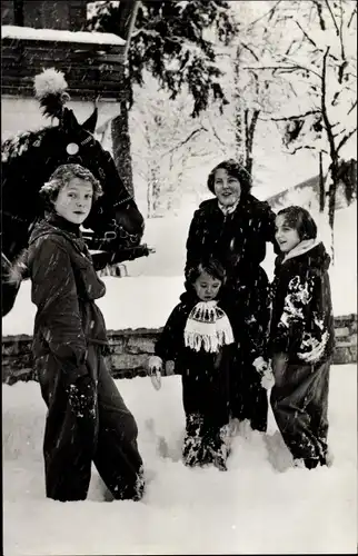 Ak Grindelwald Kt. Bern Schweiz, Prinzessinnen der Niederlande, Beatrix, Irene, Margriet, Christina