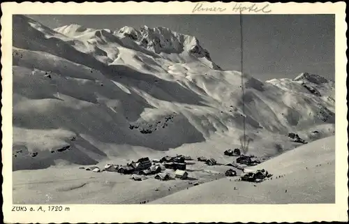 Ak Zürs Vorarlberg, Ort im Tal, Hotel, Winter